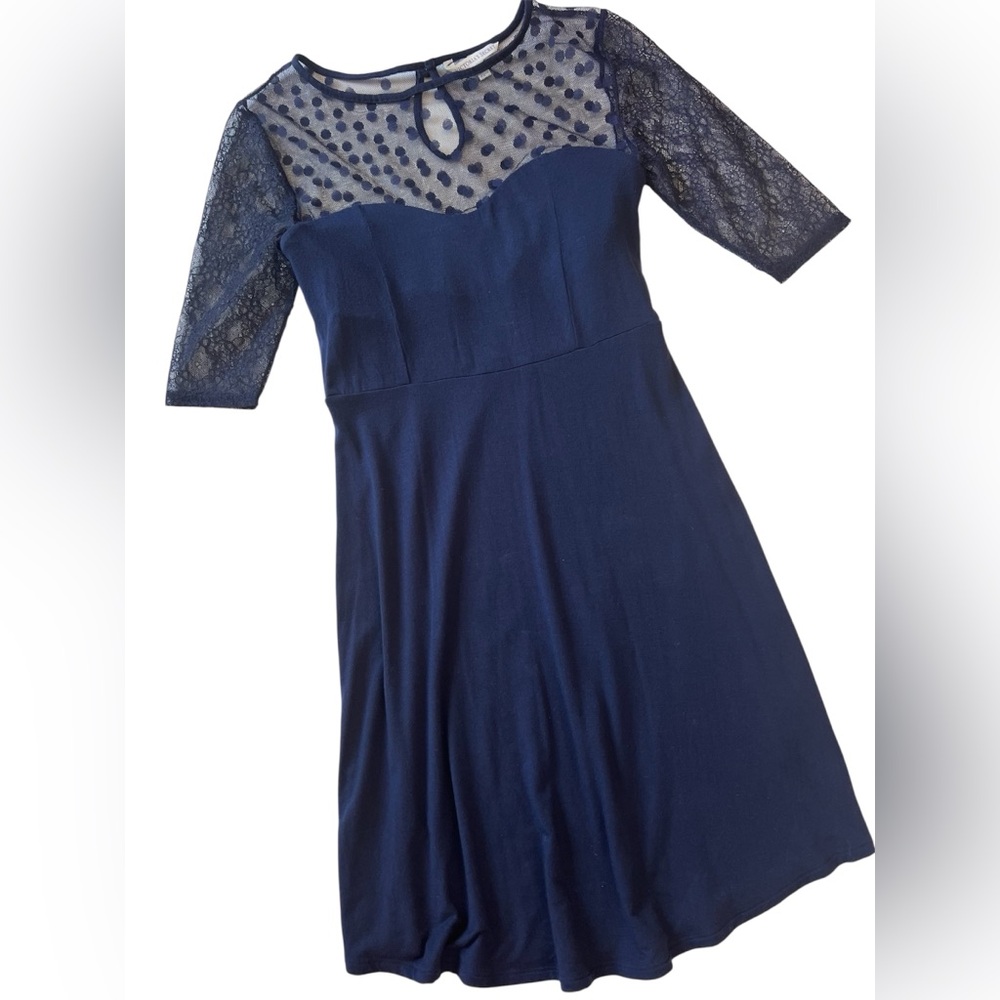 Victoria’s Secret Lace & Swiss Dot Mesh Jersey Dress Built-In Bra Fit & Flare XS
